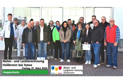 Handwerkertreff am 20.03.2026 in Kaiserslautern - Banner - Teilnehmerbilder vor Hausfassade