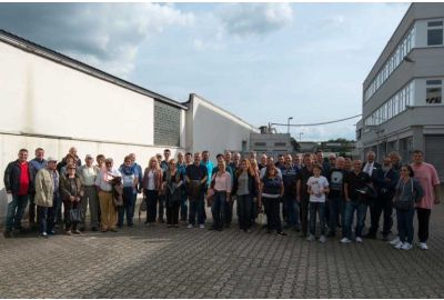 Gruppenfoto Teilnehmen Kundenreise Hamburg
