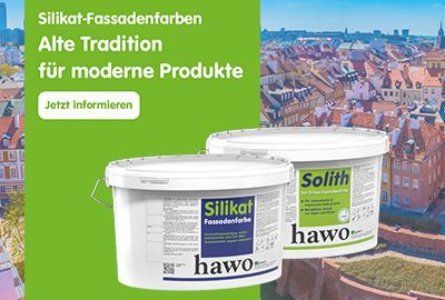 Bild von der Stadtmauer in Warschau - im Hintergrund modernere Häuser, sowie Hochhäuser