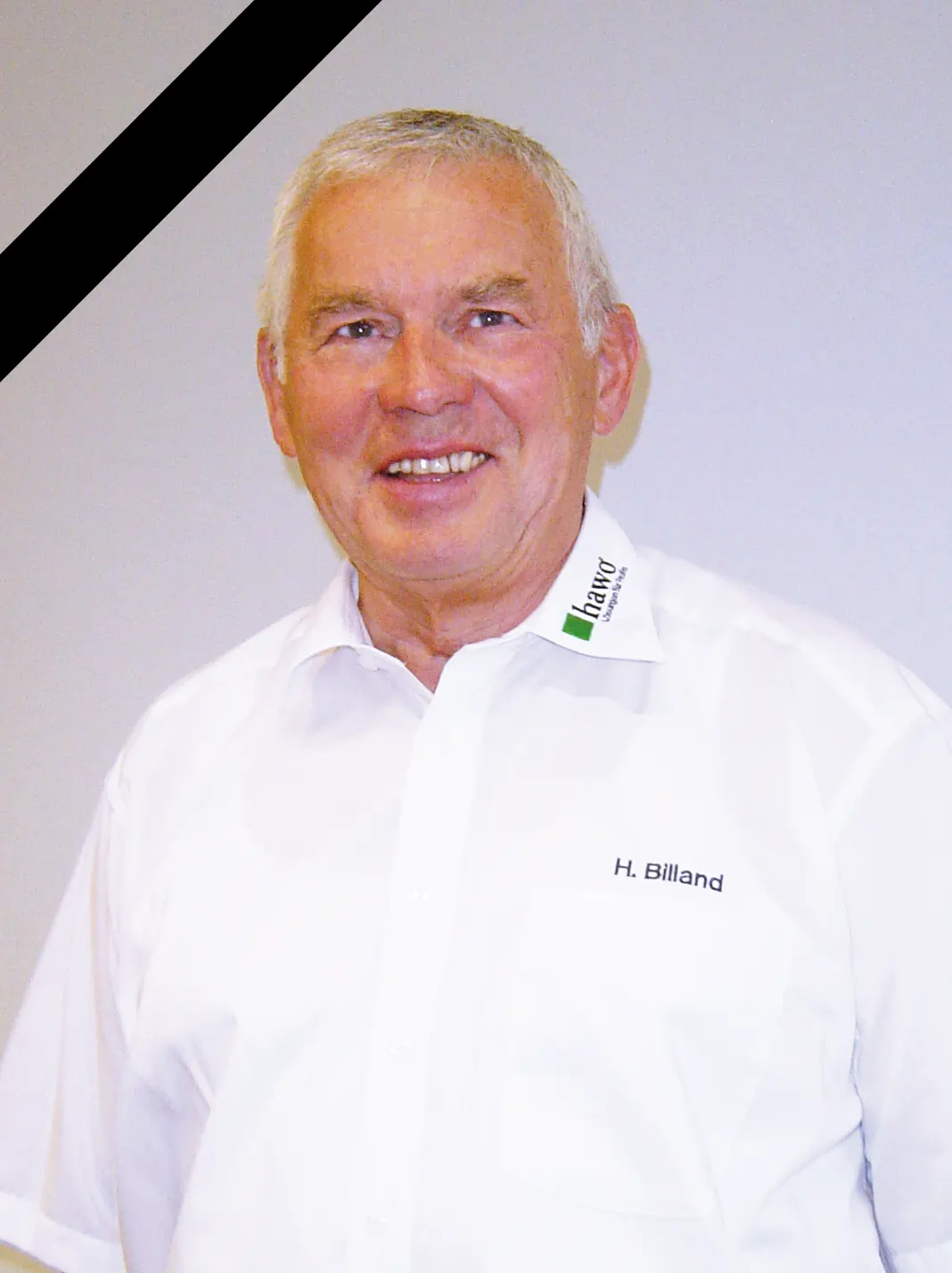 Bild von Hubert Billand mit Trauerflor
