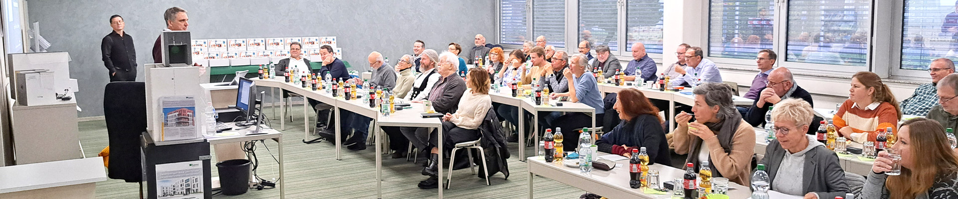 Voller Seminarraum bei hawo in Heppenheim