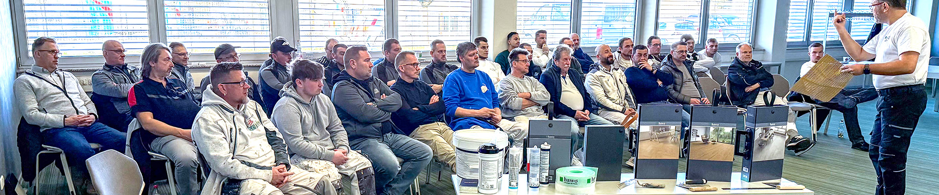Im Seminarraum mit allen Teilnehmern